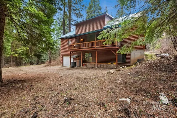 $1,100,000 | 28 Elk Run Drive, Garden Valley, ID 83622