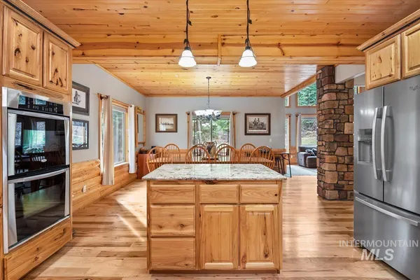 $1,100,000 | 28 Elk Run Drive, Garden Valley, ID 83622