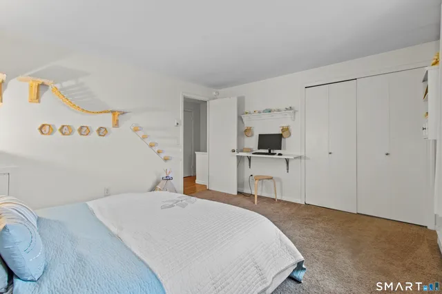 $214,900 | 80 Wellswood Road, Unit 17, Amston, CT 06231