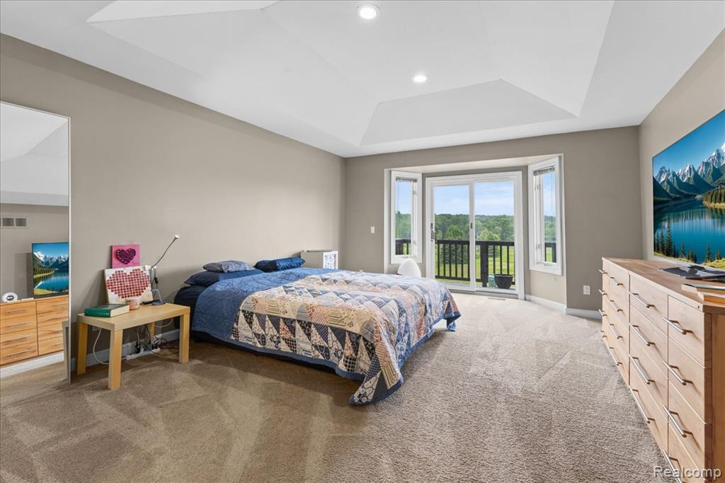 2160 West Buell Road Oakland, MI 48363 - Photo 20 of 49