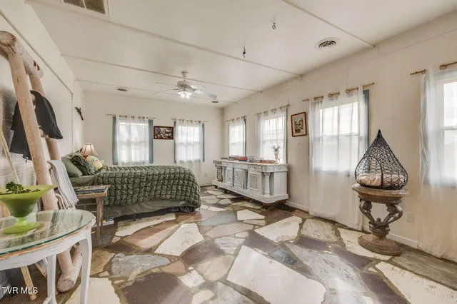 $449,990 | 2040 Warrensburg Road, Greeneville, TN 37743