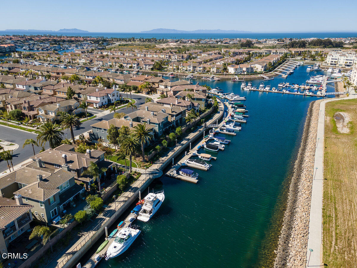 4111 Adriatic Street Oxnard, CA 93035 - Photo 34 of 42 036_05_