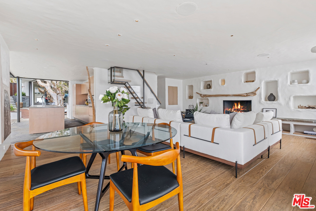 31360 Broad Beach Road Malibu, CA 90265 - Photo 13 of 28