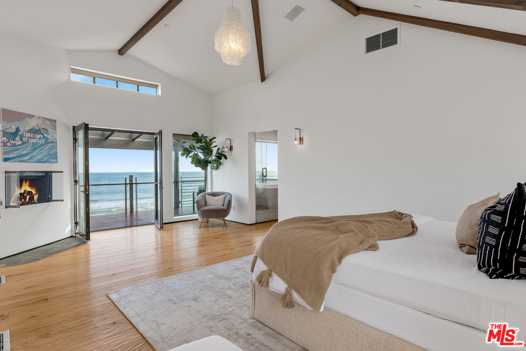 31360 Broad Beach Road Malibu, CA 90265 - Photo 15 of 28