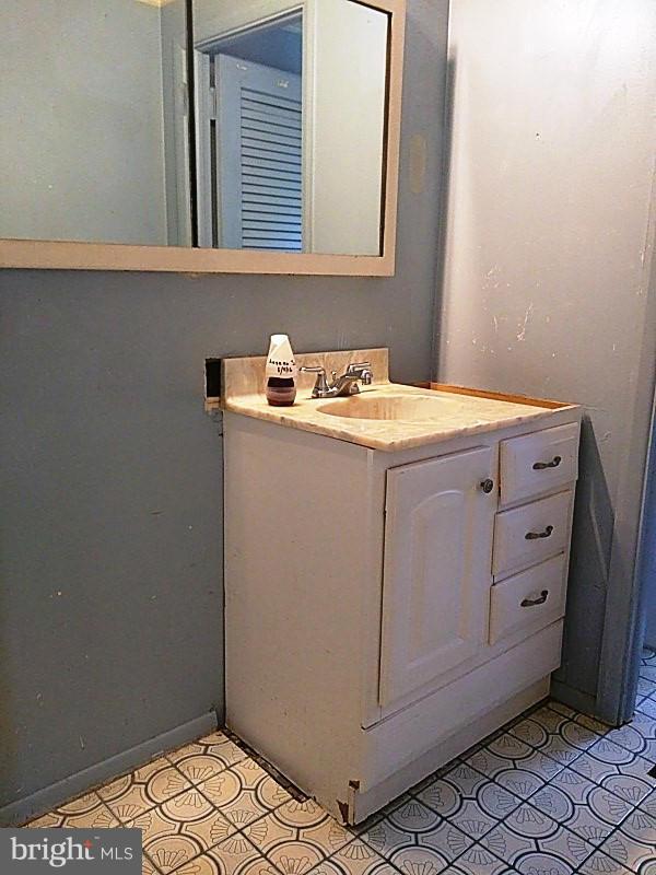 4907 Old Court Road Randallstown, MD 21133 - Photo 18 of 22 Bath