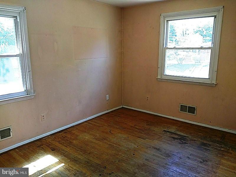 4907 Old Court Road Randallstown, MD 21133 - Photo 10 of 22 Bedroom
