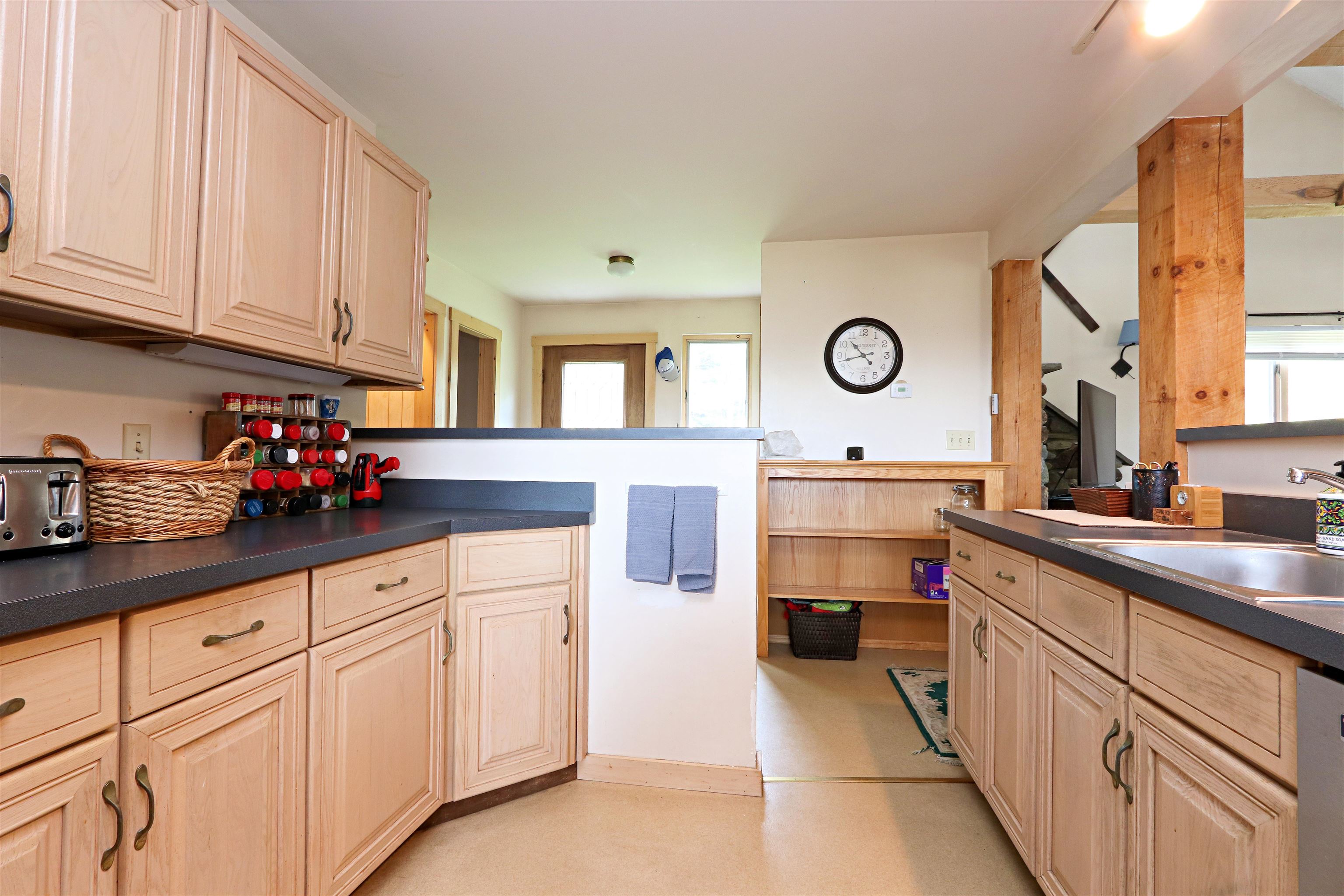1690 Hudson Road Waterford, VT 05824 - Photo 4 of 43 Gallery Image 4