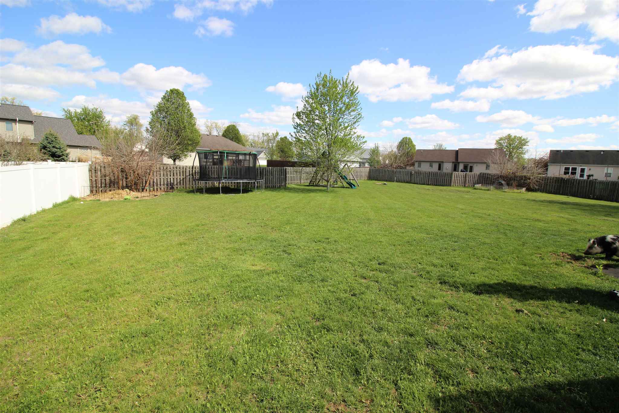 15906 Thunderbird Road Huntertown, IN 46748 - Photo 3 of 29 Gallery Image 3