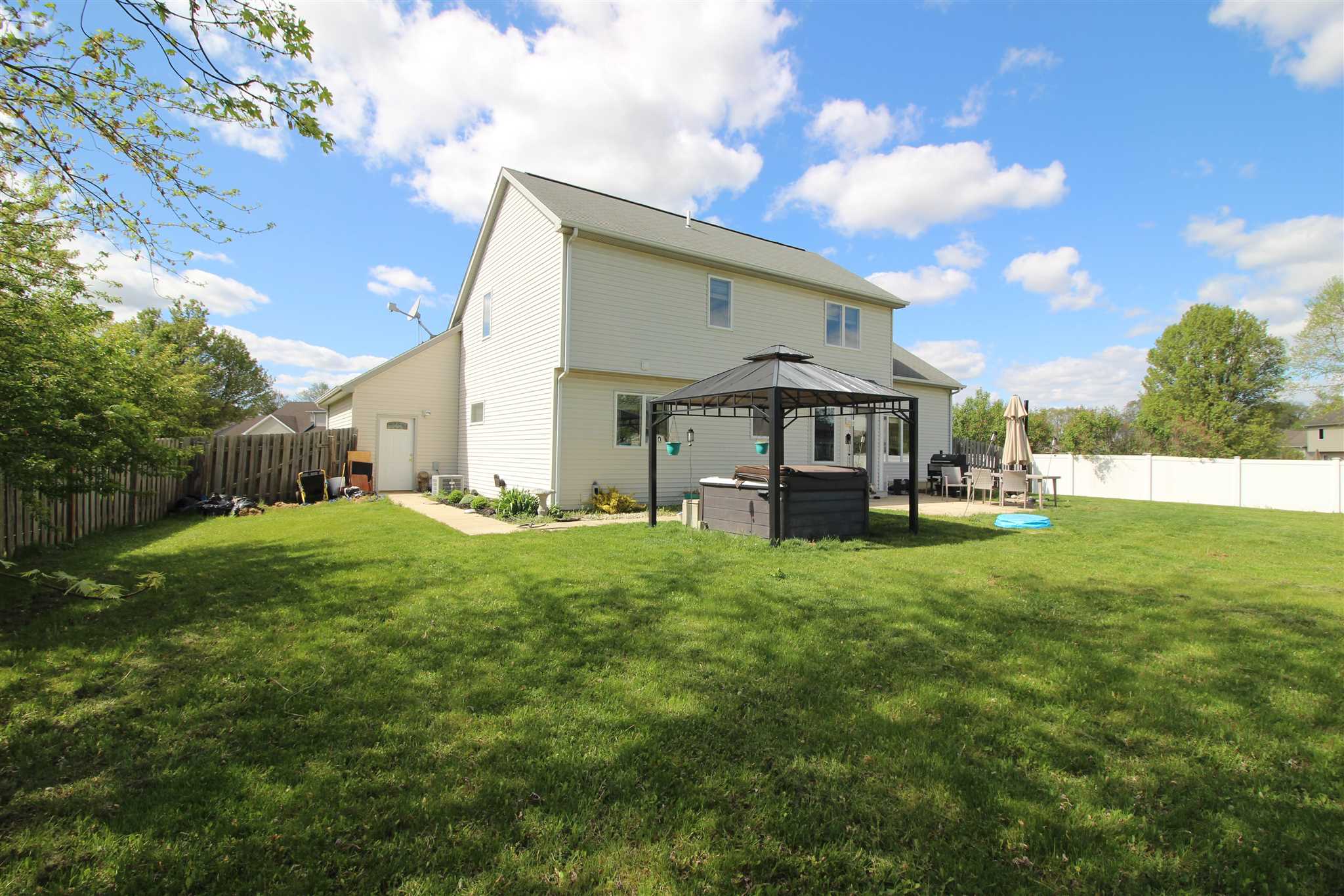 15906 Thunderbird Road Huntertown, IN 46748 - Photo 5 of 29 Gallery Image 5