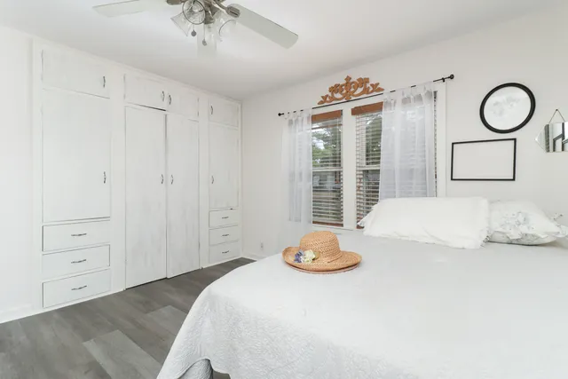 $186,000 | 725 Sheridan Street, Chenoa, IL 61726