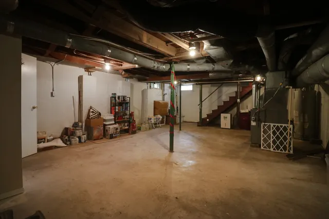 $186,000 | 725 Sheridan Street, Chenoa, IL 61726