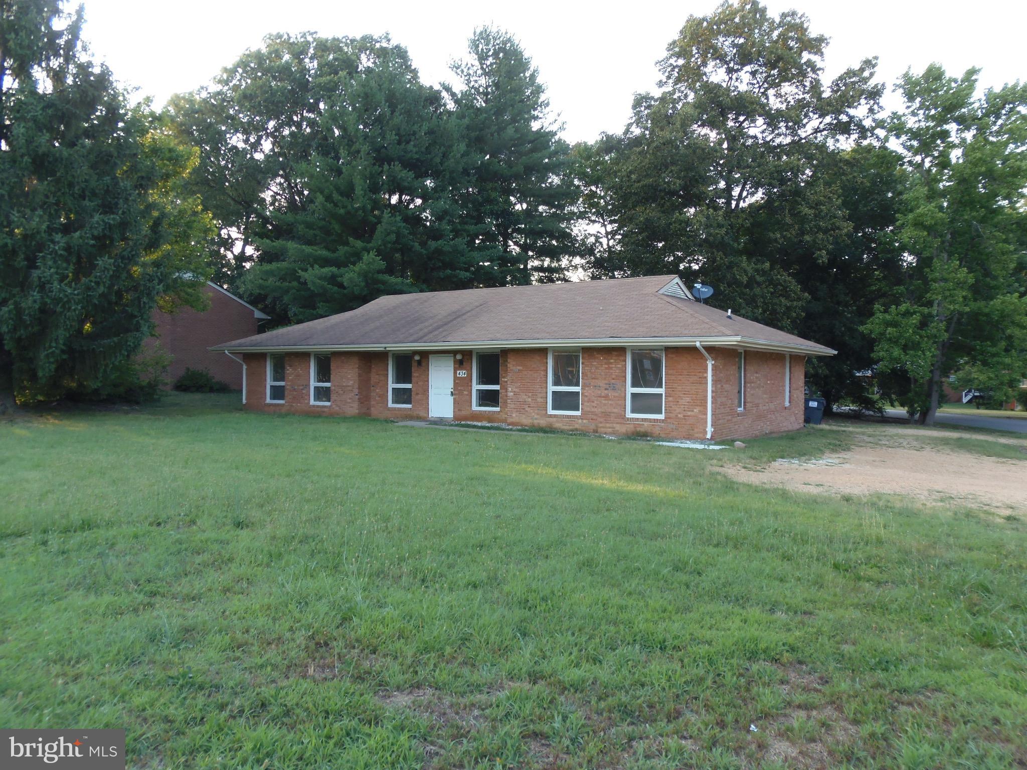 Exterior (Front)