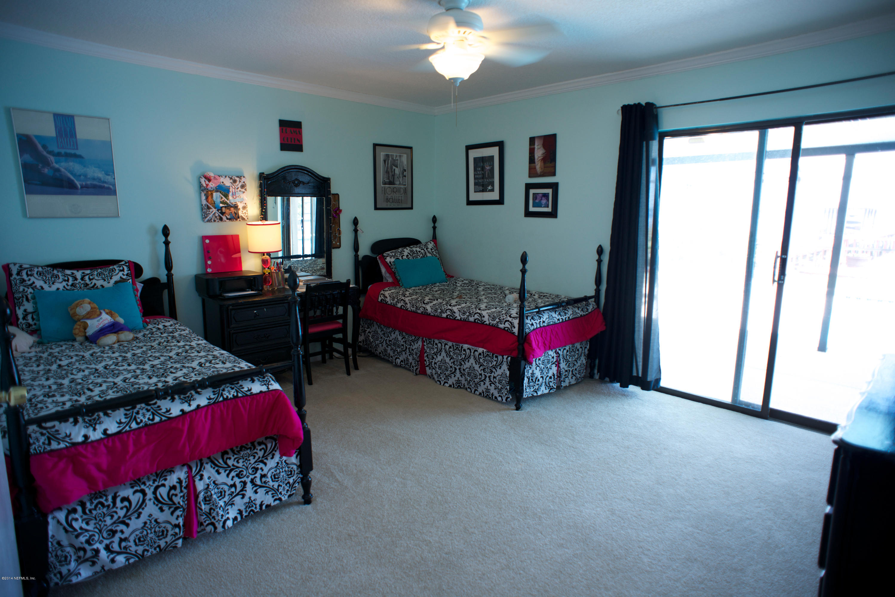 4109 Magnolia Road Orange Park, FL 32065 - Photo 15 of 32 a living room with furniture and a window