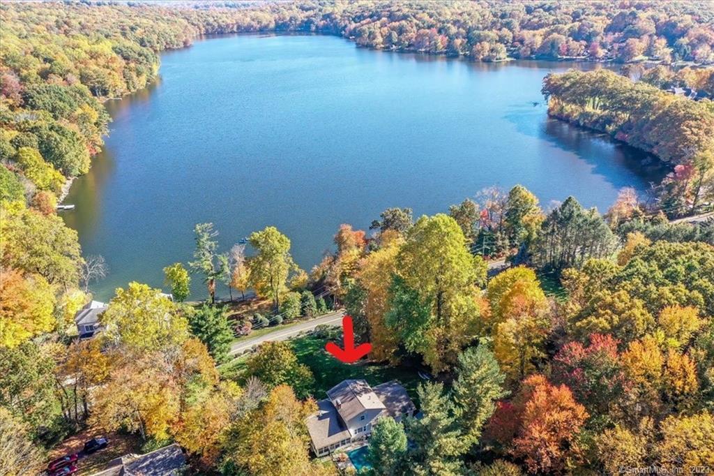 14 Taunton Lake Road Newtown, CT 06470 - Photo 1 of 1