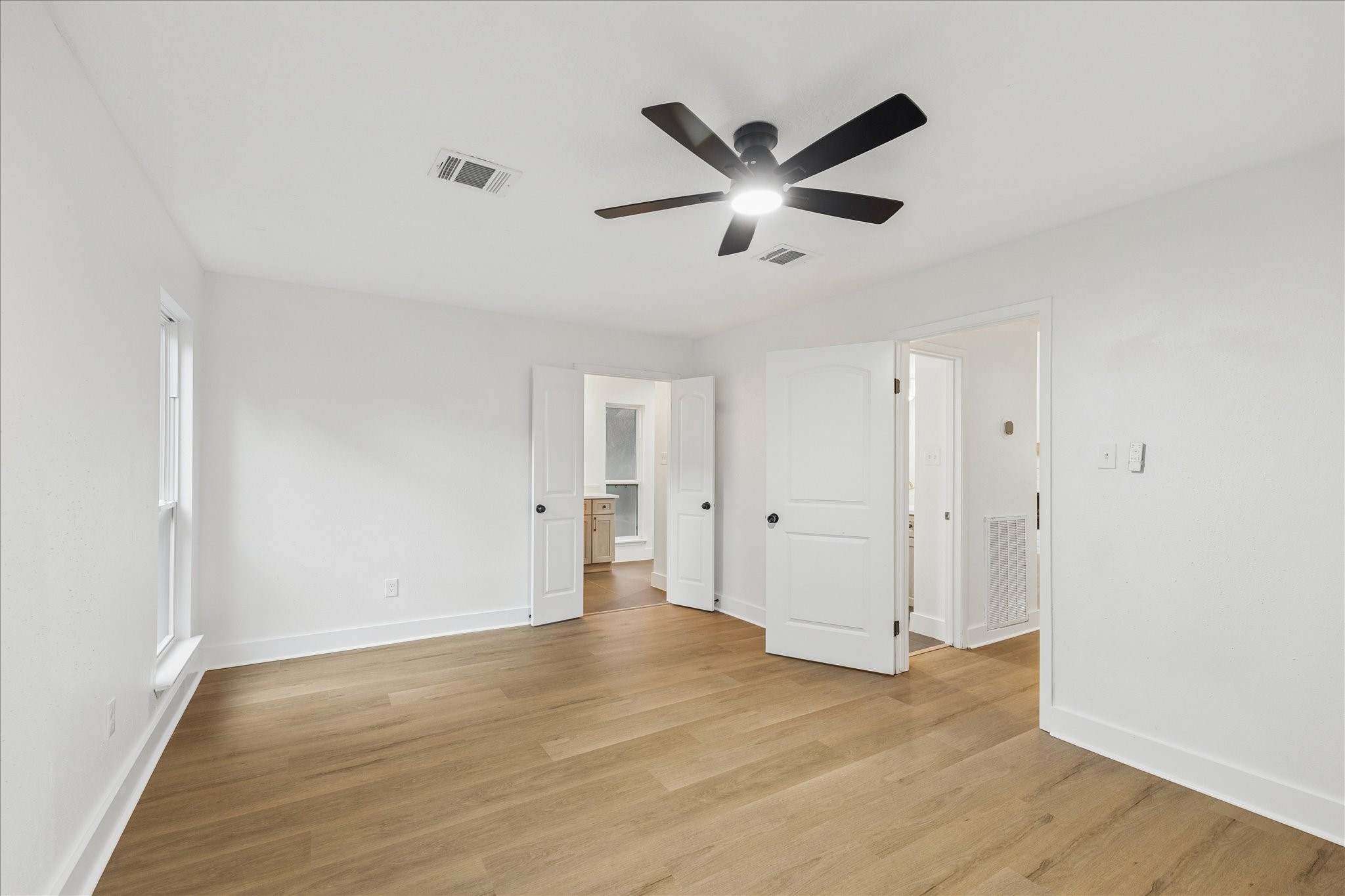 85 Yewleaf Drive Spring, TX 77381 - Photo 15 of 30