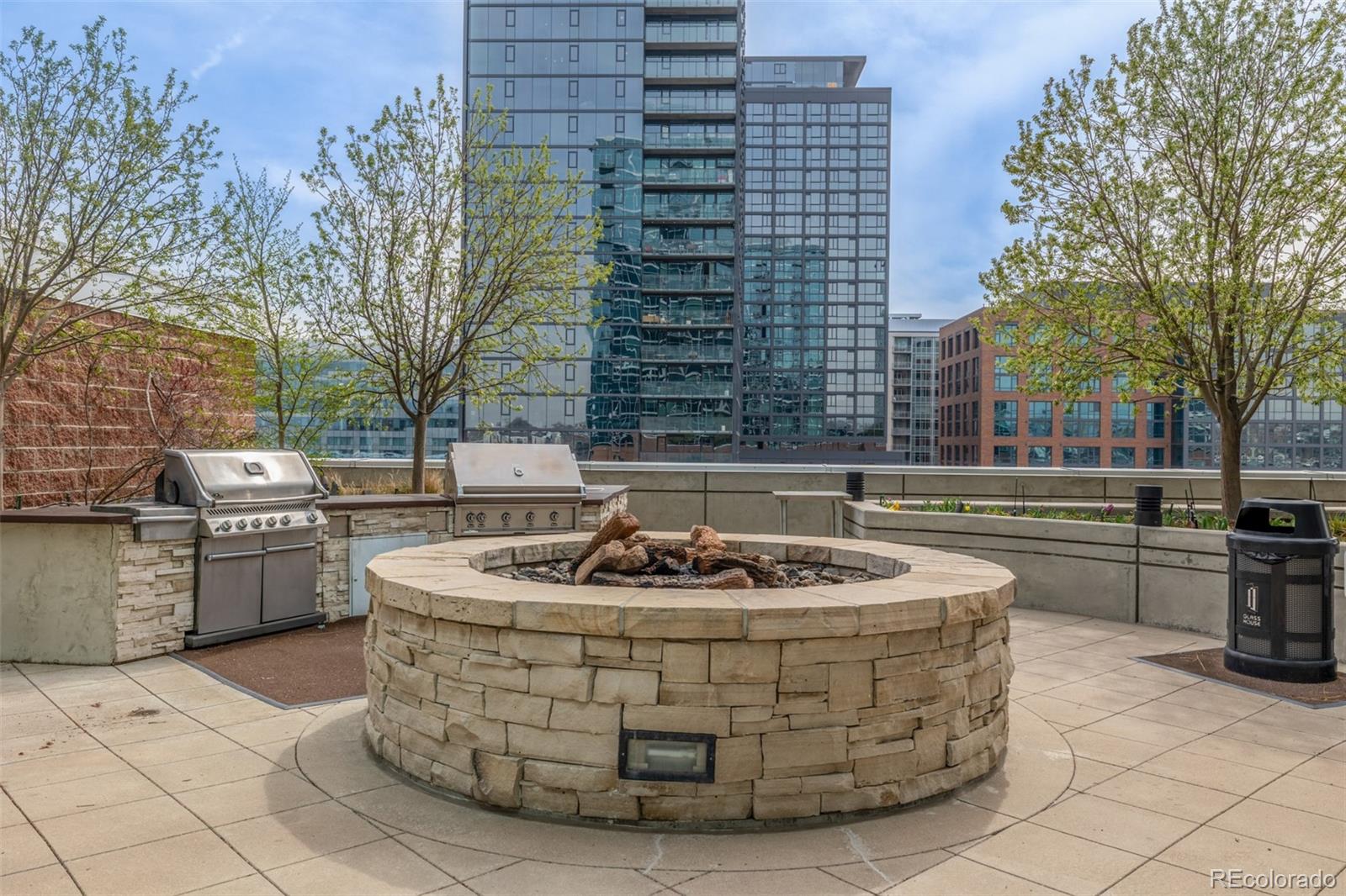 1700 Bassett Street, Unit 1412 Denver, CO 80202 - Photo 29 of 43 a view of fountain with sitting area