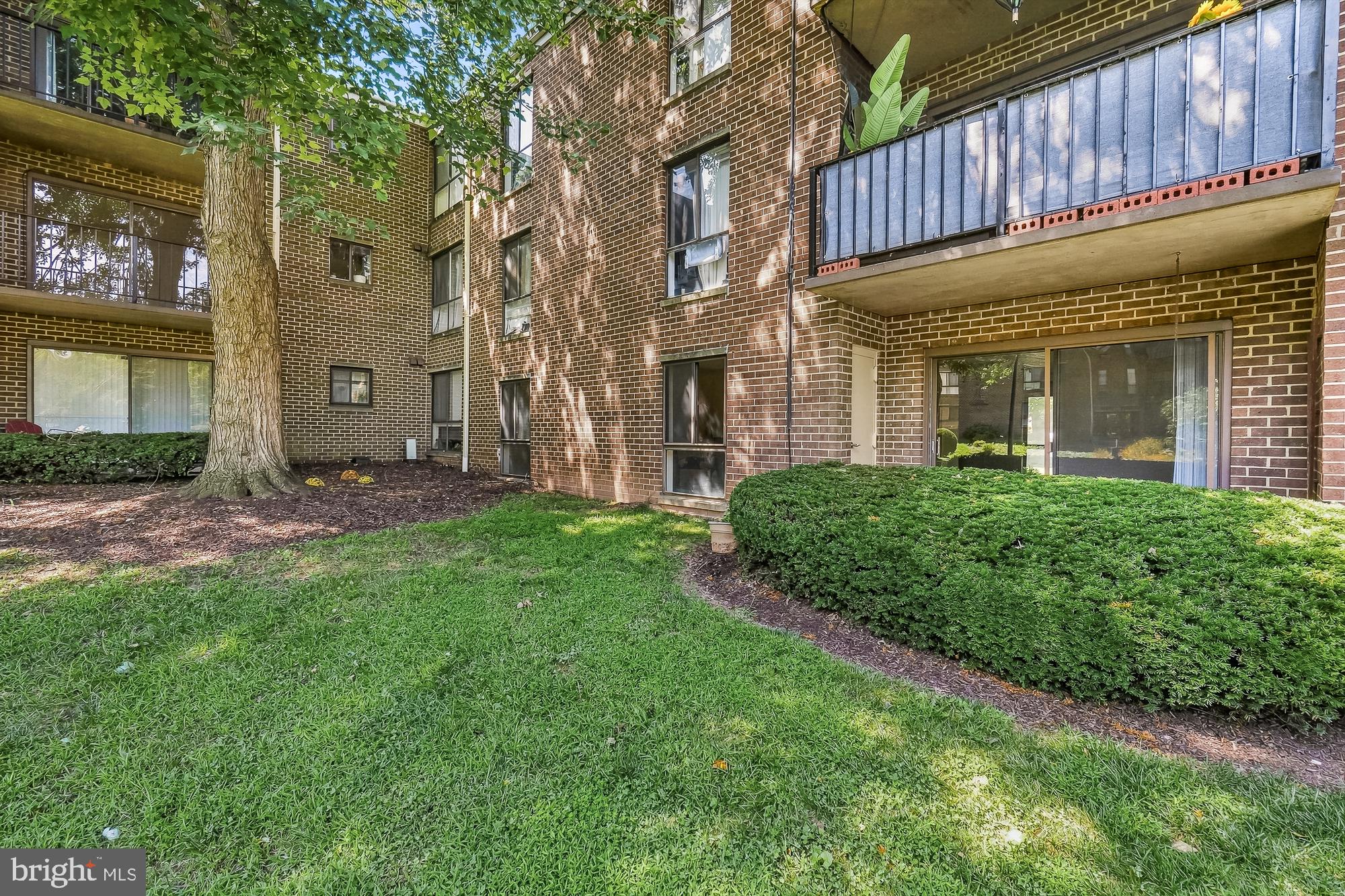 3206 Spartan Road, Unit 14 Olney, MD 20832 - Photo 5 of 36 Ground level walk-out!
