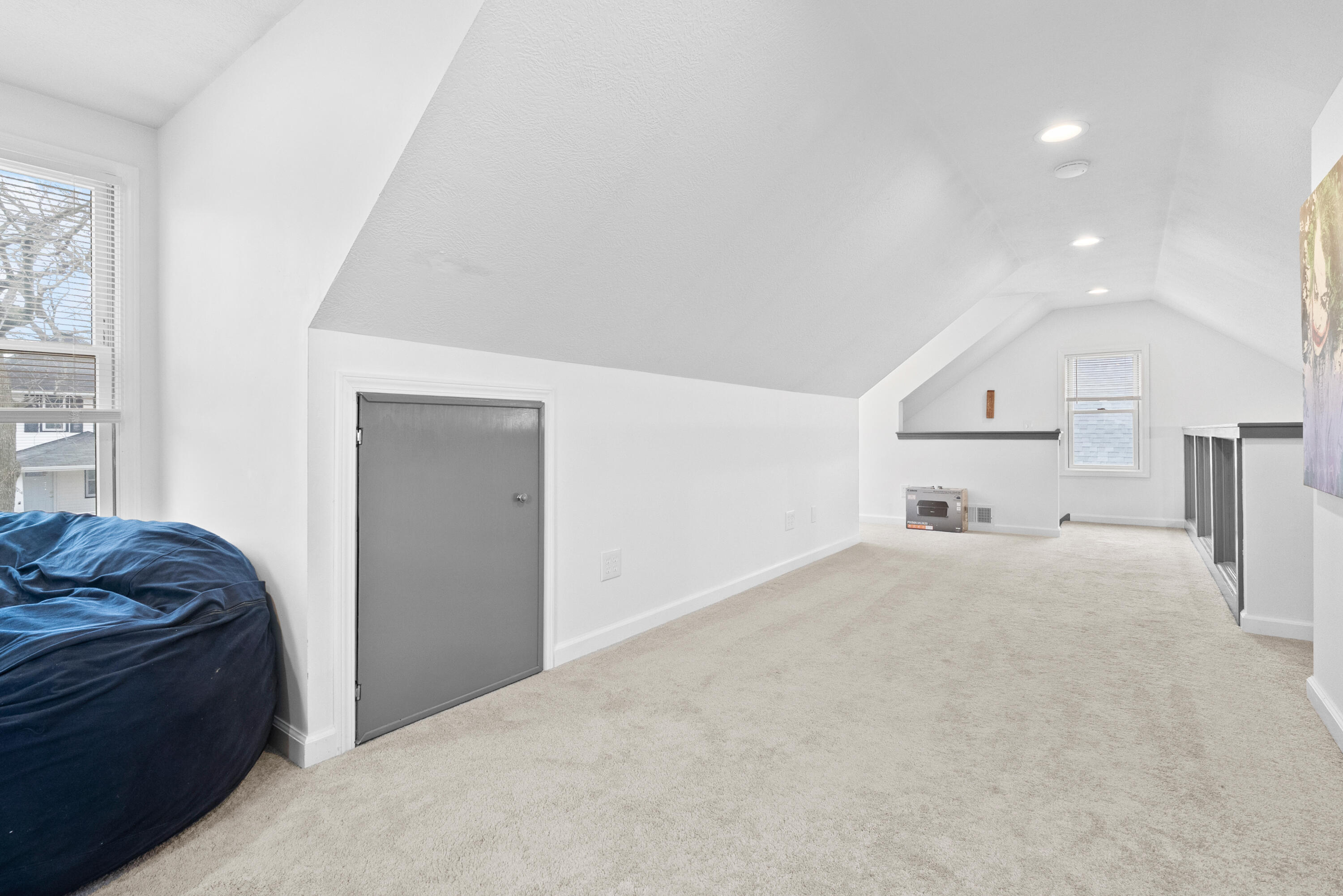 2211 Harding Avenue Lansing, MI 48910 - Photo 20 of 30 26-Media Jett - 21