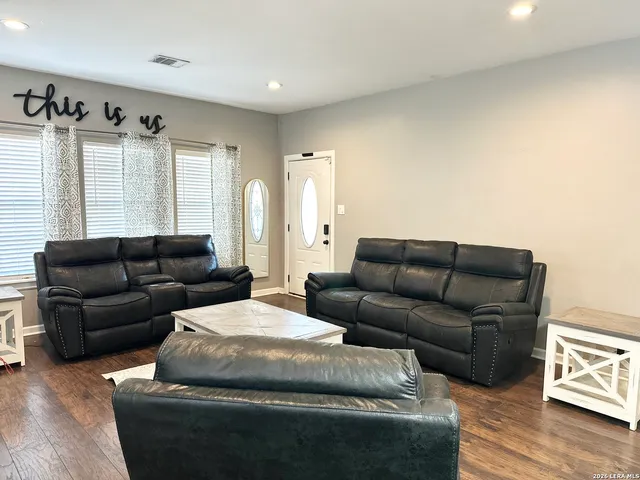 $189,000 | 542 Sanches, Pleasanton, TX 78064