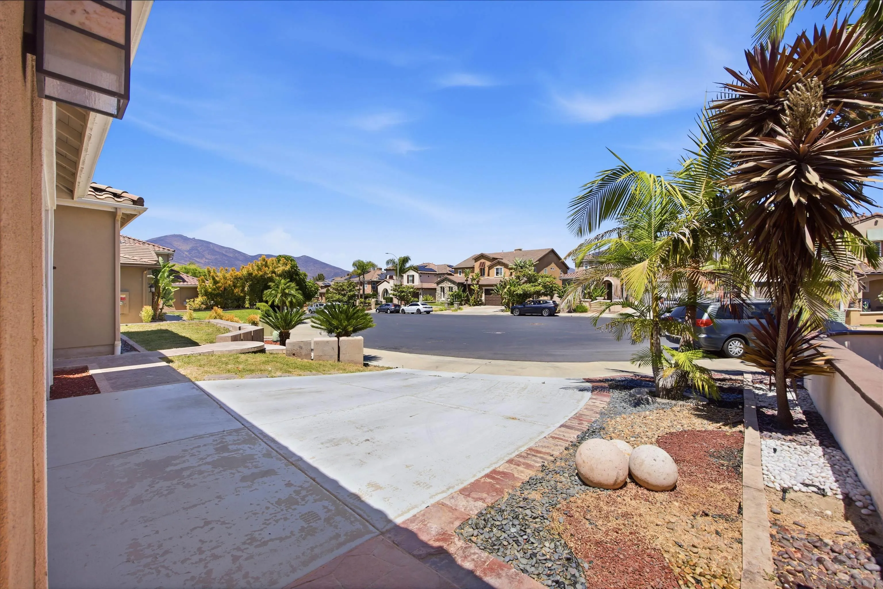 878 Sunset Ridge Place Chula Vista, CA 91914 - Photo 8 of 75