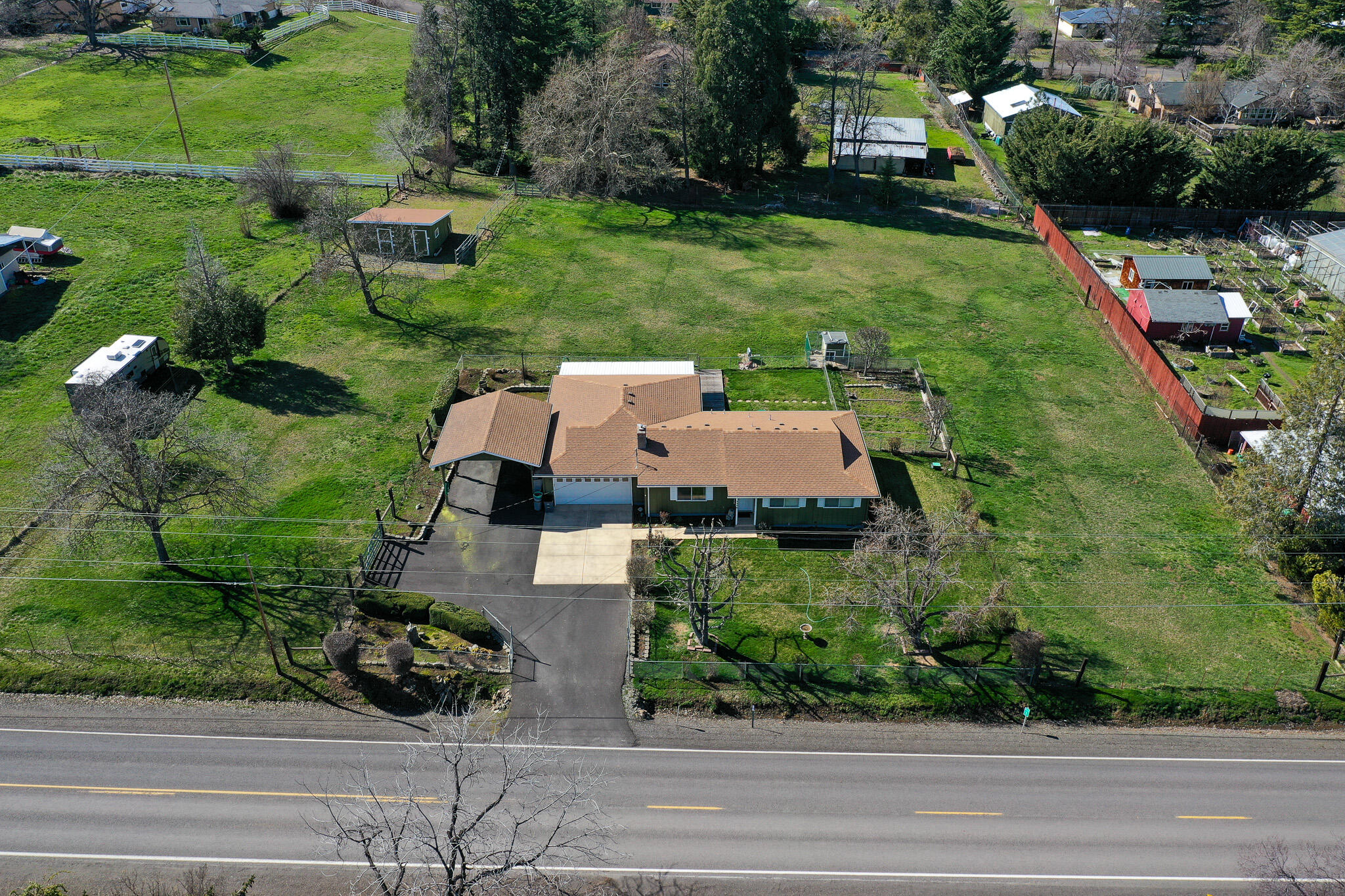 7480 Wagner Creek Road Talent, OR 97540 - Photo 32 of 34 DJI_0134
