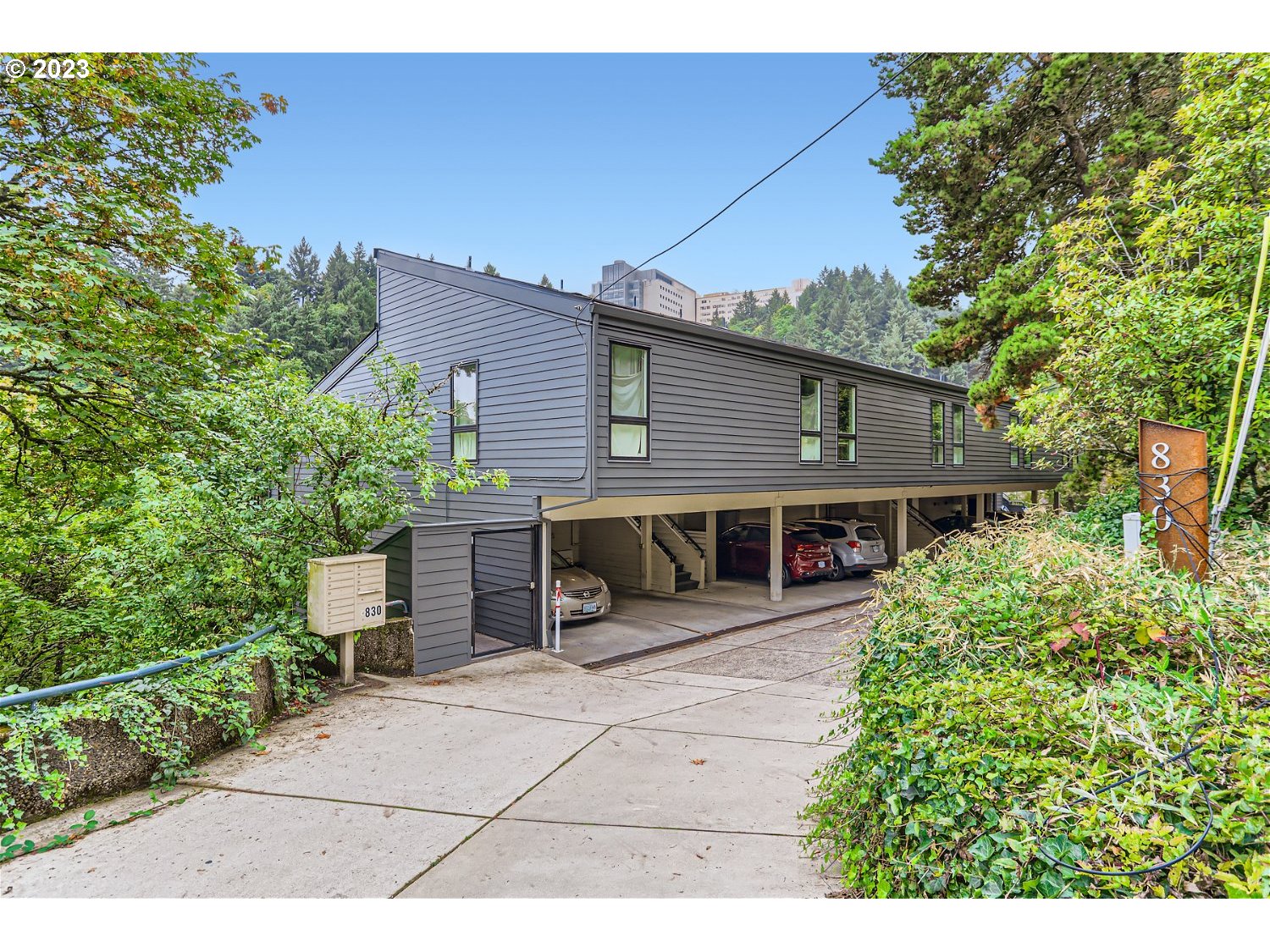 830 Southwest Broadway Dr Unit 8