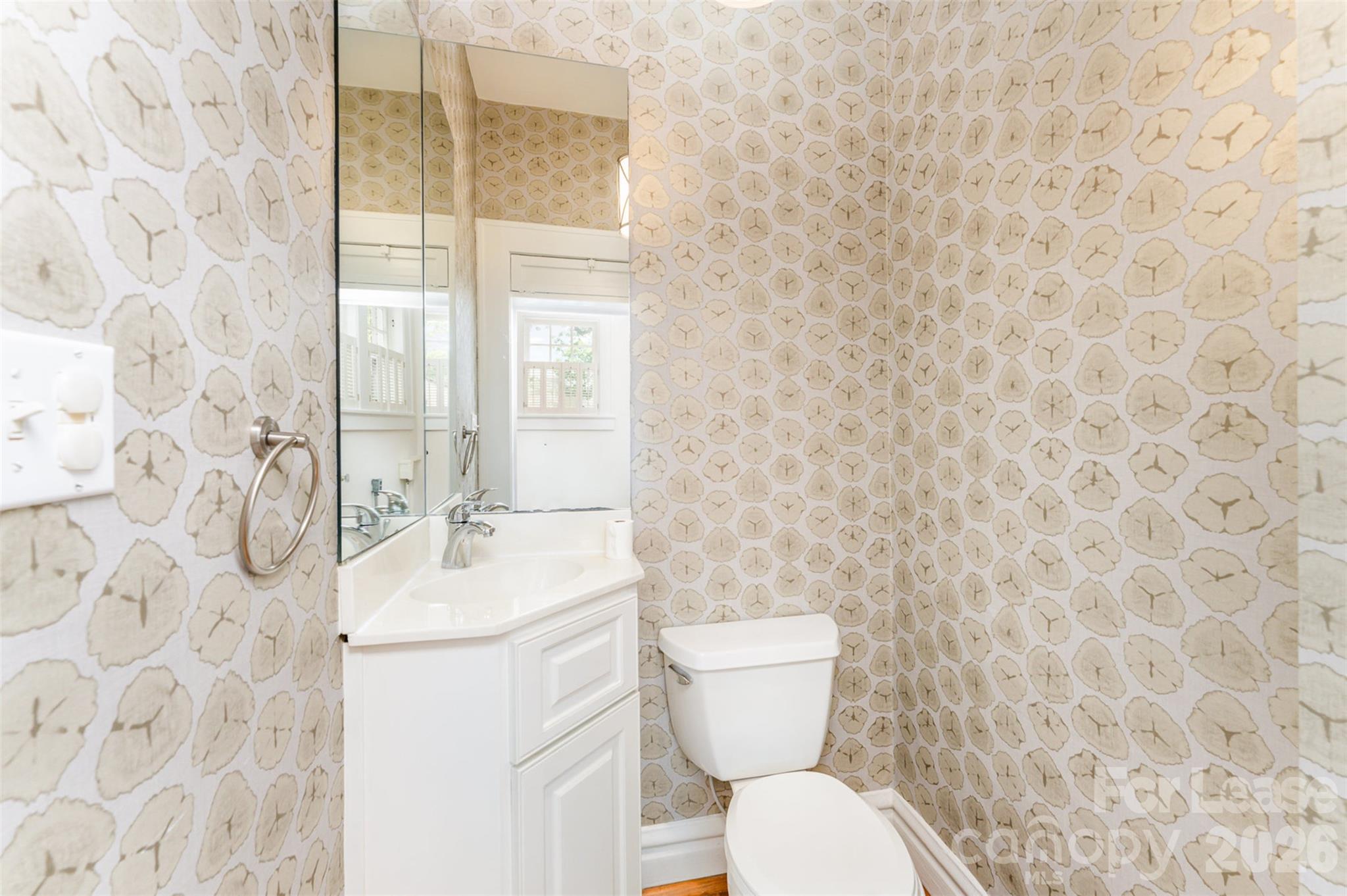 2000 Dilworth Road West, Unit 22 Charlotte, NC 28203 - Photo 12 of 25 Gallery Image 12