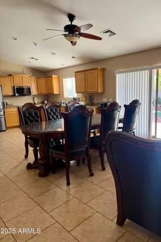 a view of a livingroom with furniture