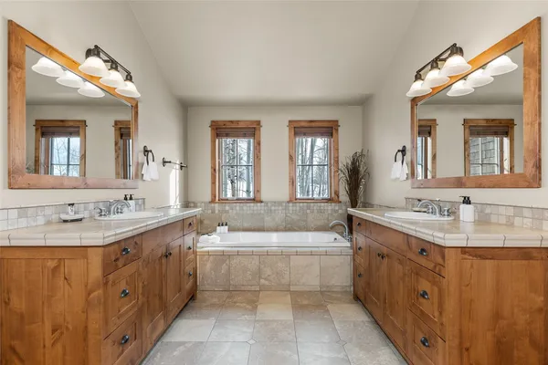 $350,000 | 1315 Turning Leaf Court, Unit DEED B, Steamboat Springs, CO 80487