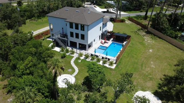 $1,999,000 | 327 Roberts Road, Nokomis, FL 34275