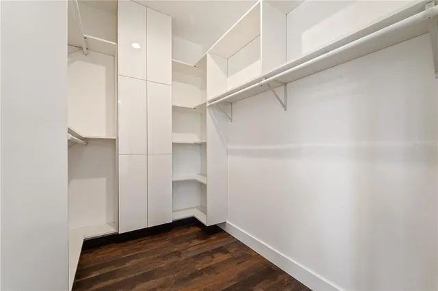 $1,999,000 | 327 Roberts Road, Nokomis, FL 34275