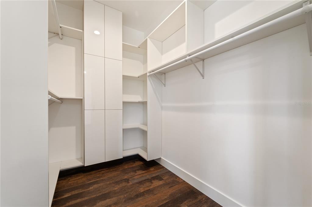 327 Roberts Road Nokomis, FL 34275 - Photo 31 of 59