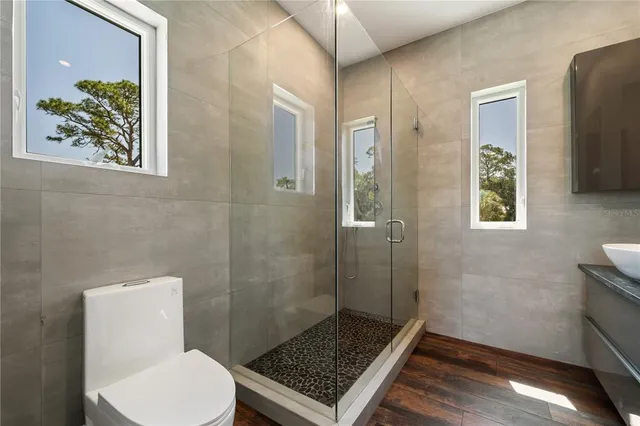 $1,999,000 | 327 Roberts Road, Nokomis, FL 34275