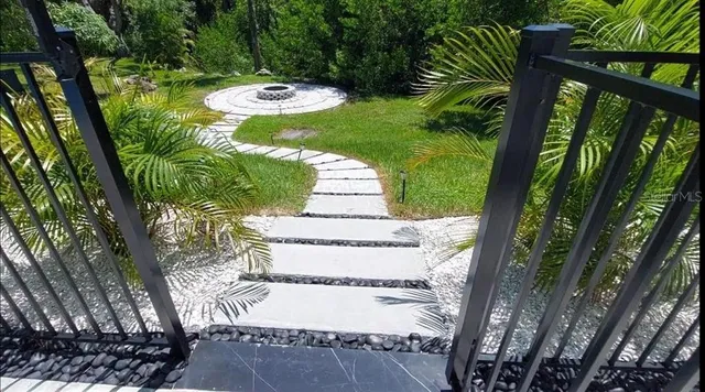 $1,999,000 | 327 Roberts Road, Nokomis, FL 34275