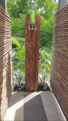 $1,999,000 | 327 Roberts Road, Nokomis, FL 34275