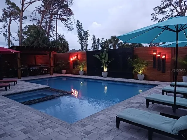 $1,999,000 | 327 Roberts Road, Nokomis, FL 34275