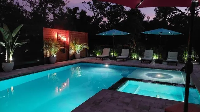 $1,999,000 | 327 Roberts Road, Nokomis, FL 34275