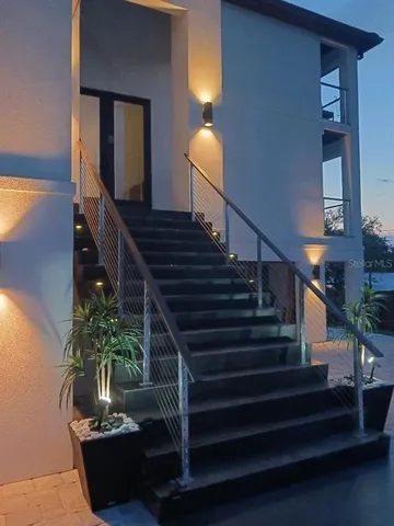 $1,999,000 | 327 Roberts Road, Nokomis, FL 34275