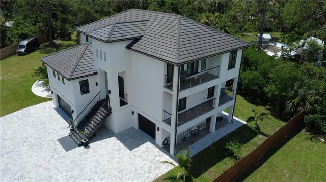 $1,999,000 | 327 Roberts Road, Nokomis, FL 34275