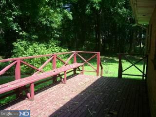 8860 Rising Sun Avenue Philadelphia, PA 19115 - Photo 3 of 6 Gallery Image 3