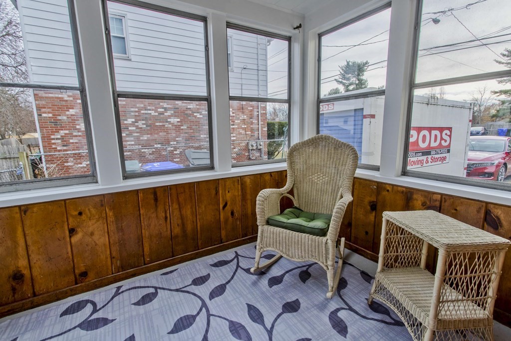 211 Nottingham Street Springfield, MA 01104 - Photo 19 of 24