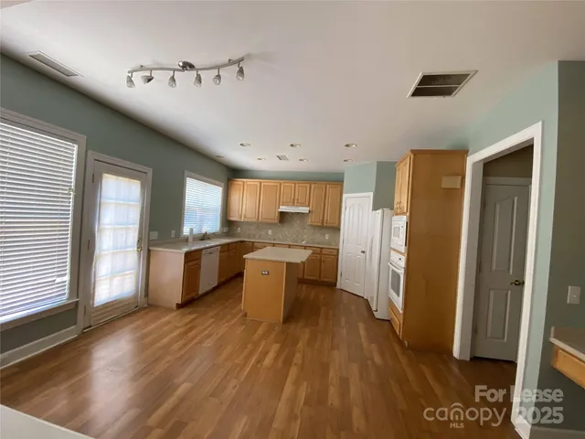 $2,845 | 10234 Chilvary Drive, Charlotte, NC 28277