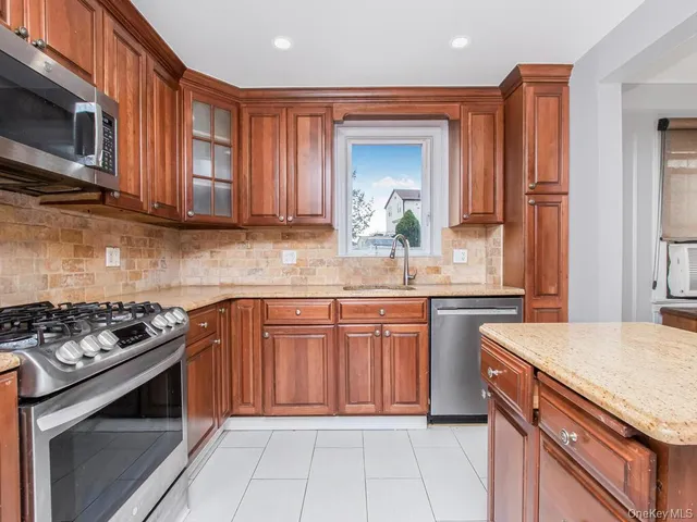 $730,000 | 84 Page Avenue, Yonkers, NY 10704