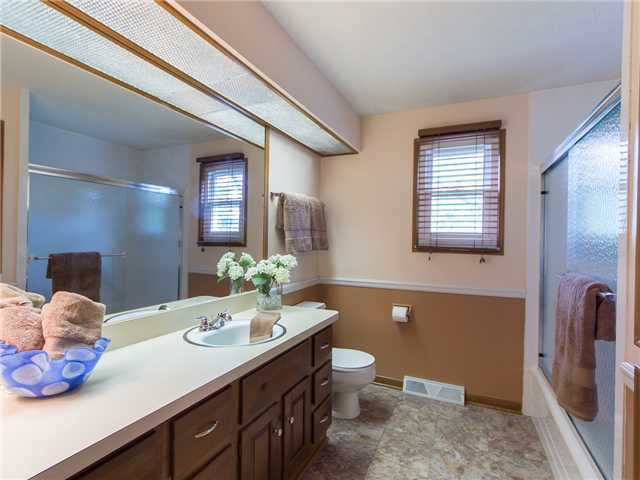 4383 Castleton Road West, Unit KNOLLS Columbus, OH 43220 - Photo 15 of 20