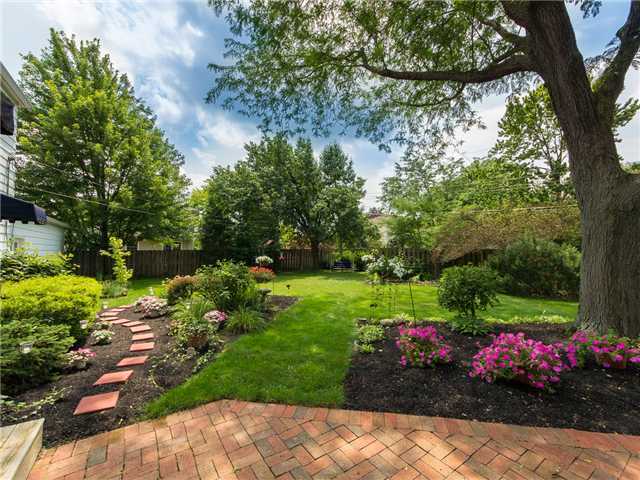 4383 Castleton Road West, Unit KNOLLS Columbus, OH 43220 - Photo 16 of 20