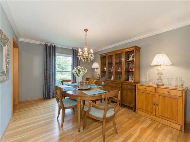 4383 Castleton Road West, Unit KNOLLS Columbus, OH 43220 - Photo 5 of 20