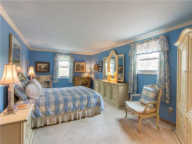 4383 Castleton Road West, Unit KNOLLS Columbus, OH 43220 - Photo 10 of 20