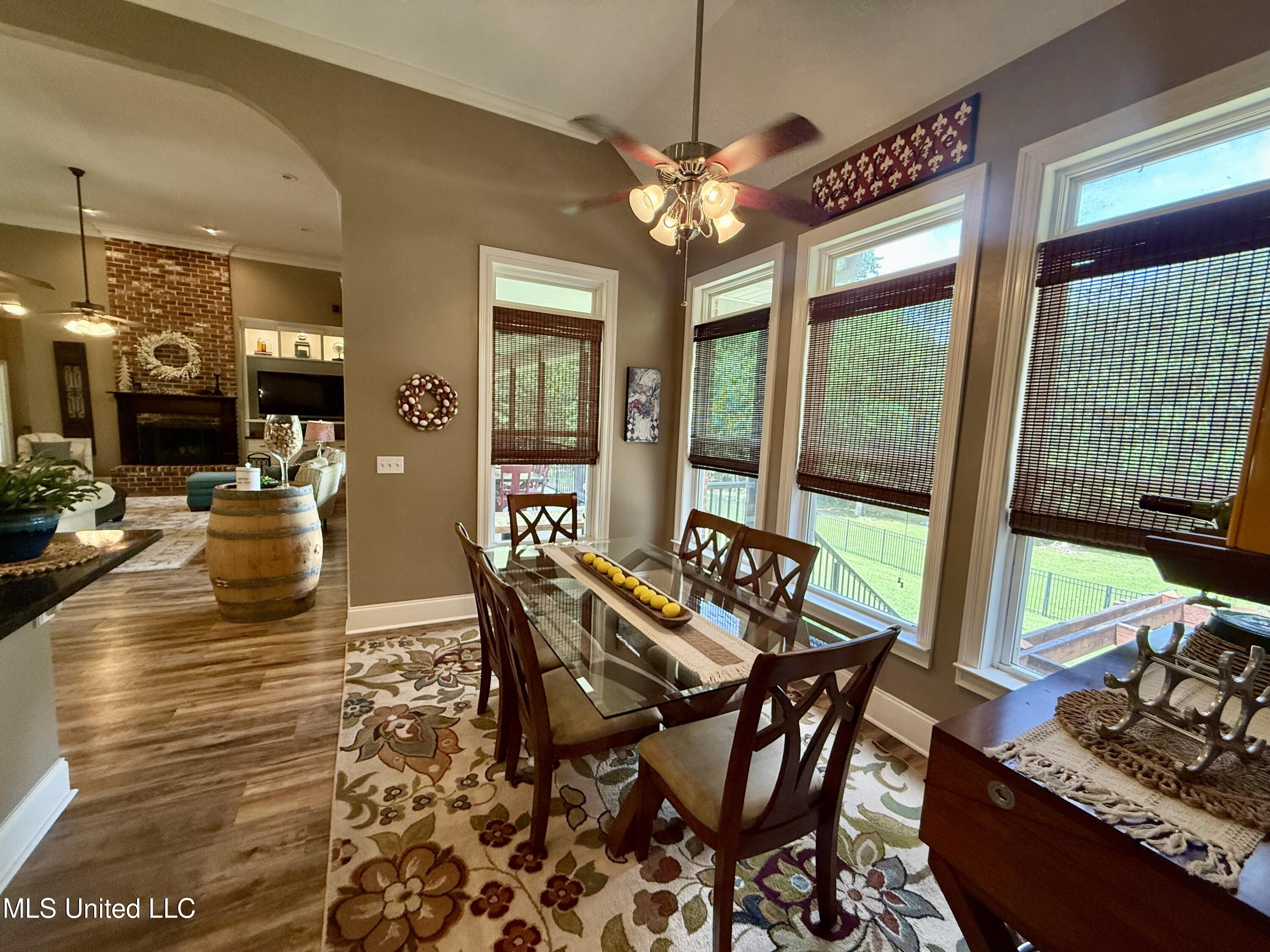 8289 Ridgewood Road Kiln, MS 39556 - Photo 21 of 66 Breakfast Nook View 1