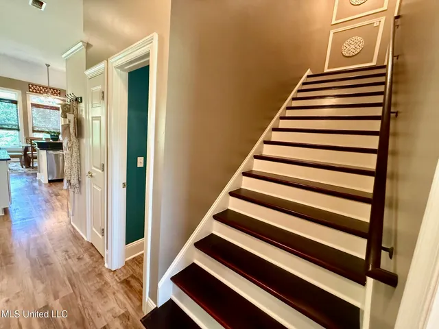 $599,000 | 8289 Ridgewood Road, Kiln, MS 39556