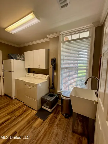 $599,000 | 8289 Ridgewood Road, Kiln, MS 39556